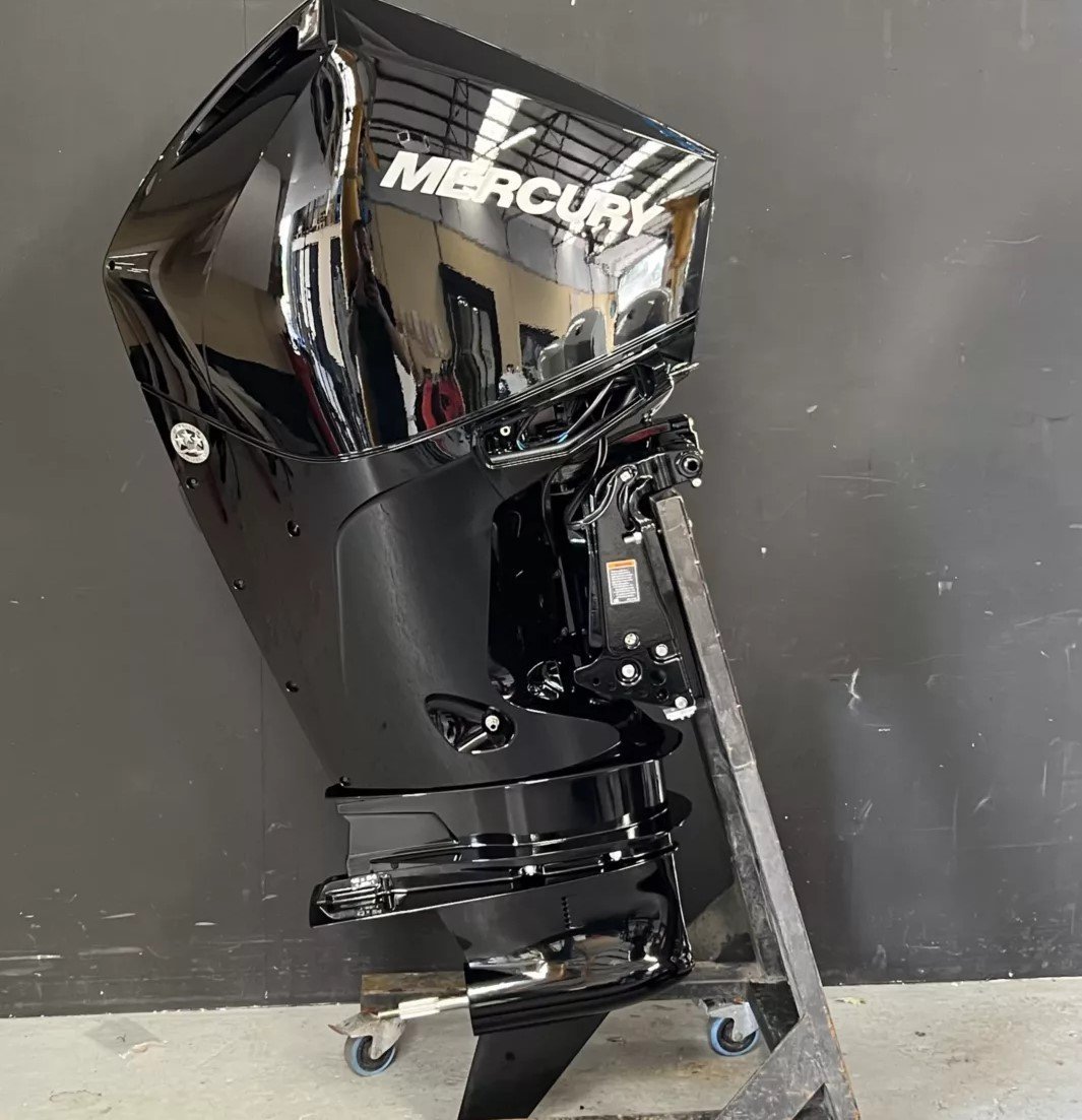 mercury-200-pk-efi-v6-58921-1065x1280-2ttttt.jpg 2020 Mercury 200 HP EFI V6 outboard engine. - Image 1